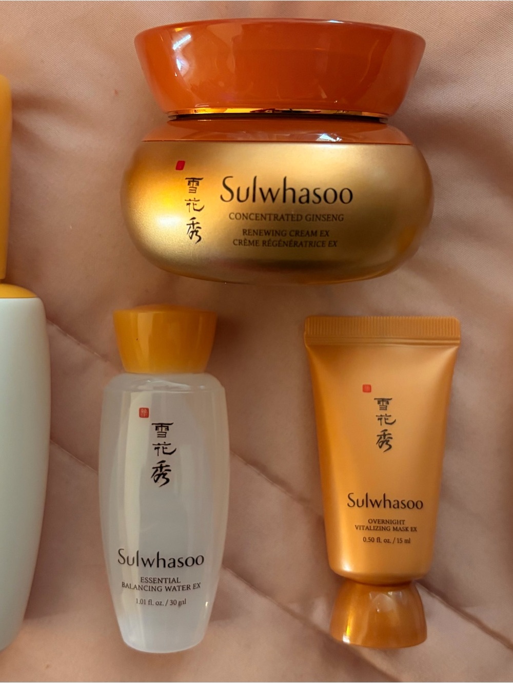 Sulwhasoo Concentrated Ginseng Renewing Cream EX — Golden Orange